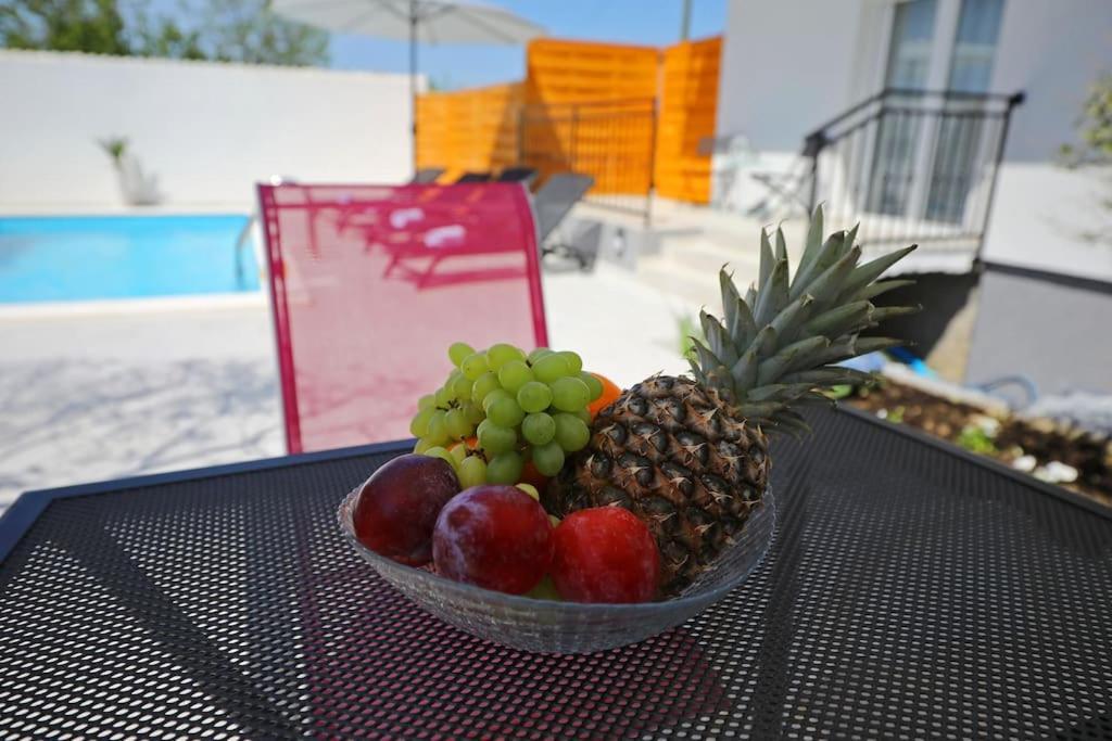 Luxury Apartment Petra With Private Pool ซาดาร์ ภายนอก รูปภาพ