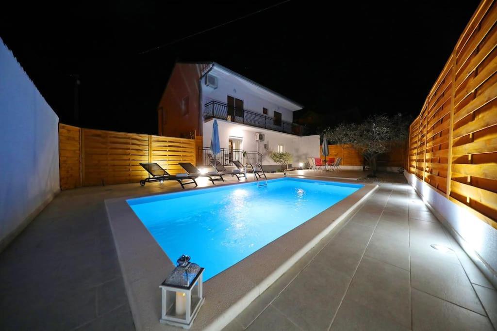Luxury Apartment Petra With Private Pool ซาดาร์ ภายนอก รูปภาพ