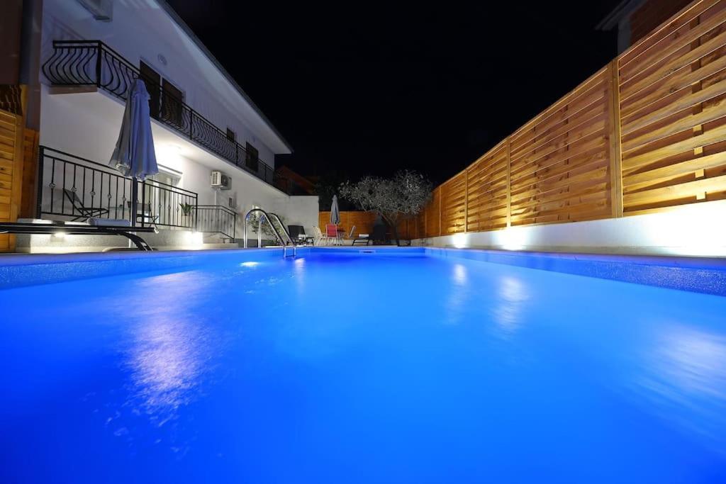 Luxury Apartment Petra With Private Pool ซาดาร์ ภายนอก รูปภาพ